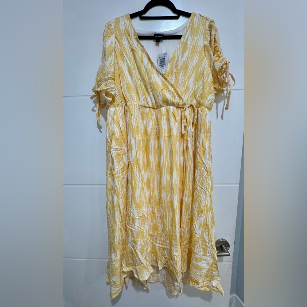 NWT Torrid wrap dress, size 1x (14/16)